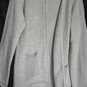 Open-Front Light Gray Women's Knit Cardigan with Pockets